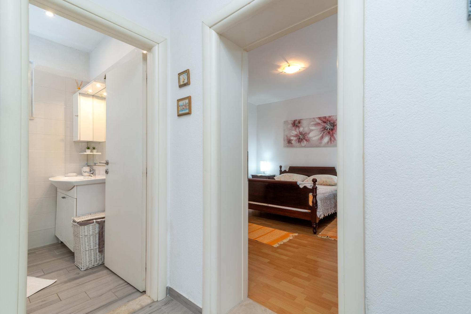 Apartman Duje Trogir Bagian luar foto