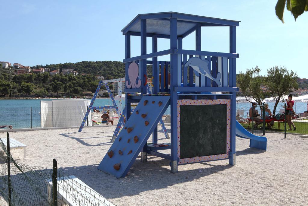 Apartman Duje Trogir Bagian luar foto