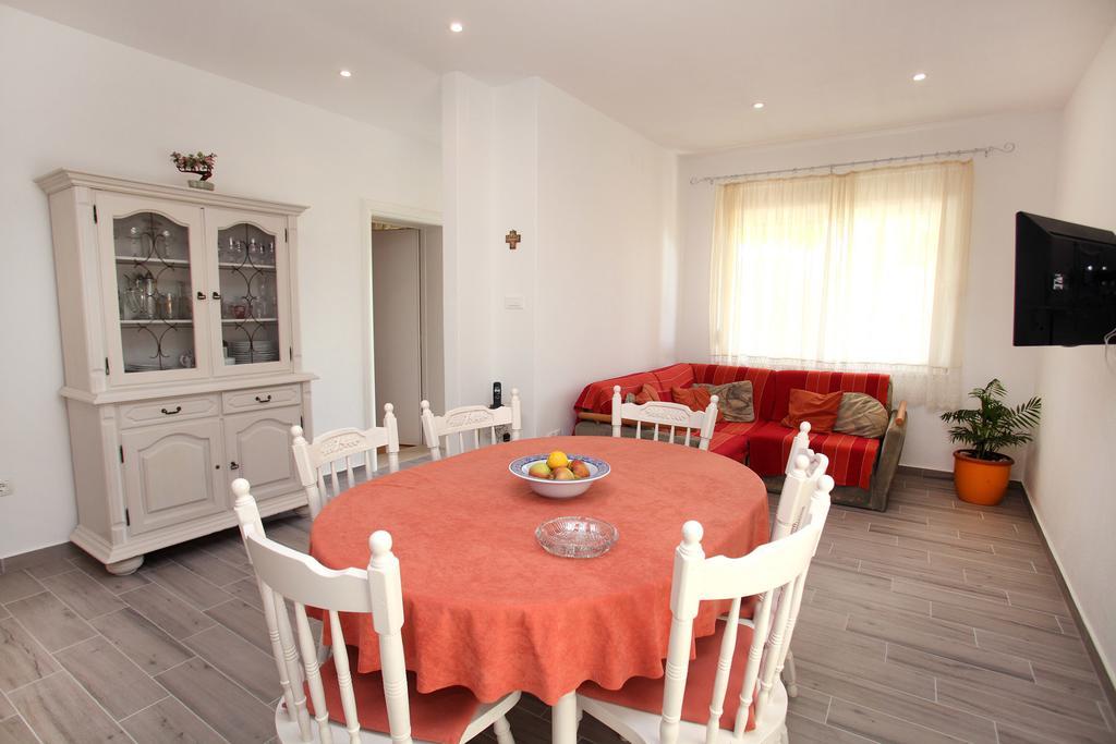 Apartman Duje Trogir Bagian luar foto